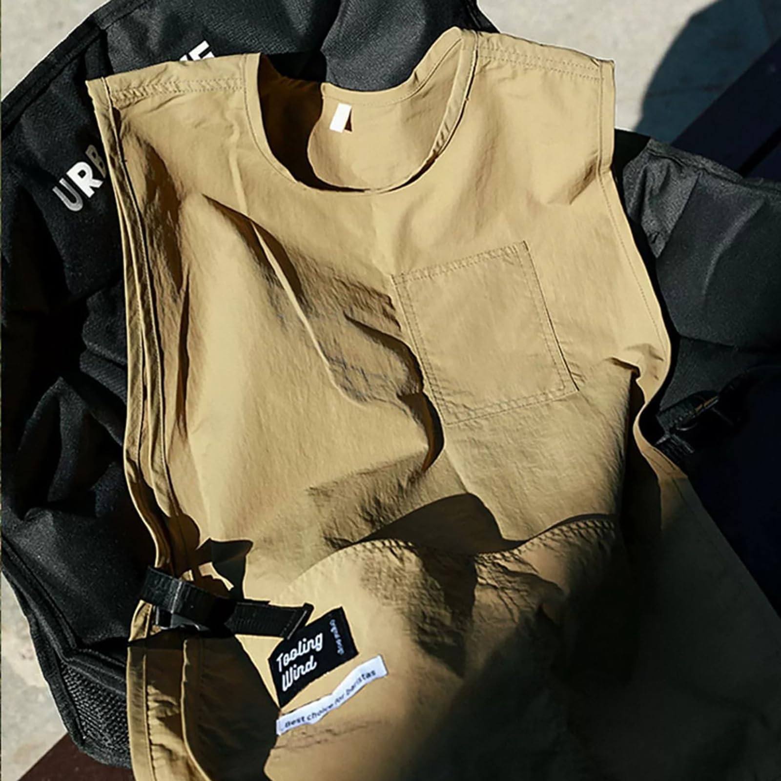 [] 子供用エプロン デニム シワになりにくい 汚れにくい 小学生 シンプル 着脱簡単 男女兼用 ほこりがつきにくい ブラック