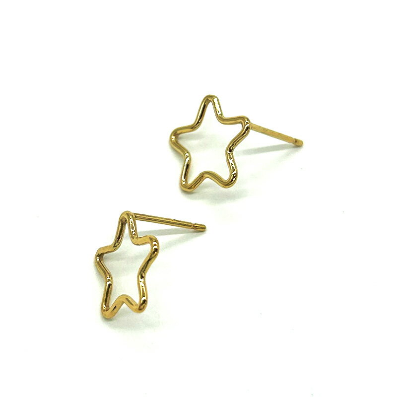 スターポストピアス 星型のピアスです。キャッチはついていません。 サイズ：10.5mm ゴールドフィルド(K14GF)のパーツです。 アメリカ等の海外から、高品質なゴールドフィルド製品を取り寄せています。 【ご注意ください】 ・変色しにくい素材ですが、全くお手入れをしなかったり装着したままの場合は、徐々にくすみ等が生じてしまうことがございます。 使用後は、研磨剤の入っていない柔らかい布で優しく拭いたり、変色防止アイテムを併用してお手入れしてください。 ・お使いのブラウザや画面設定により、商品のカラーが実際と異なって見える場合がございます。 ・為替の変動等に伴い価格を変更させていただく場合がございます。 ゴールドフィルド（KGF）とは 真鍮や銅などのベースメタルに、総質量の5％相当の金を張り合わせている素材です。 ゴールドフィルドは金の厚みが多い分、金メッキ(KGP)製品よりも格段に変色しにくく、輝きが長持ちします。 また、ゴールドの膜が厚いことで錆びや剥がれが起こりにくいため、金属アレルギーを持っている方にもオススメです。 ※金属アレルギーには個人差がございます。 当店ではK14(14金)のゴールドフィルド製品を取り扱っております。