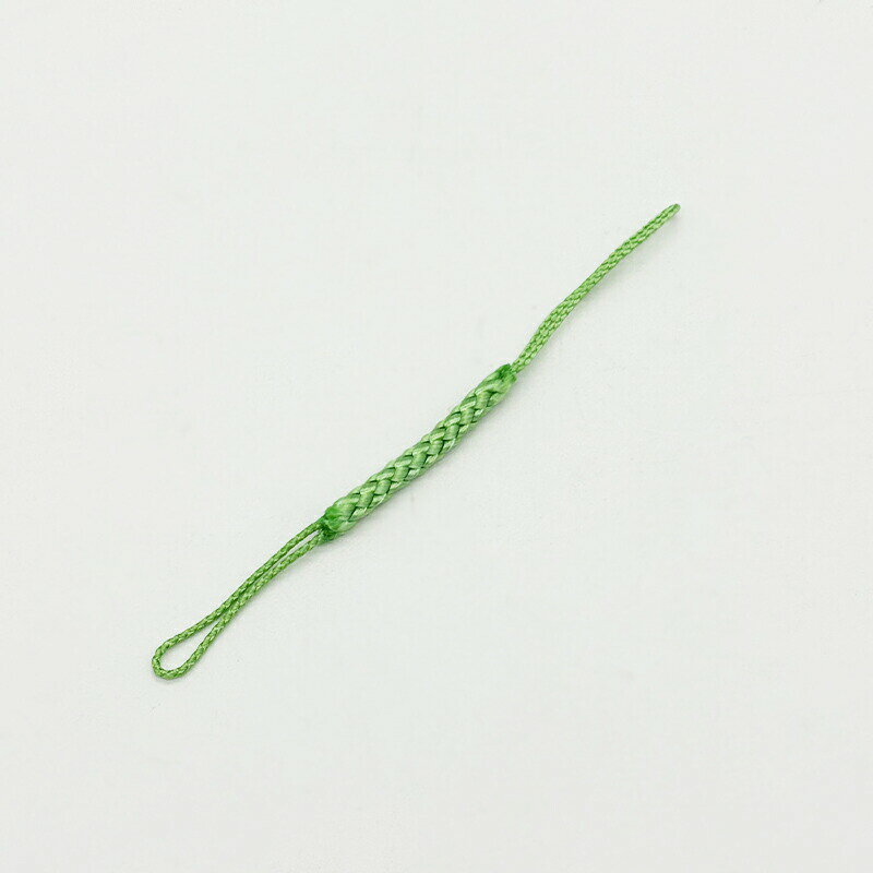 Rakuten - 並坪 キャップ無 根付紐 26C-M 若草 約92mm 根付 根付紐 ストラップ ストラップ金具 お守り 神社 ちりめん ちりめん細工 和柄 帯留め 両紐