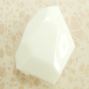 アクリル(通し穴) ACL1003 約25×18mm 太白 3個 カット入り ビーズ 穴あき アクリル製 パーツ素材 軽量 ハンドメイドパーツ ハンドメイド資材