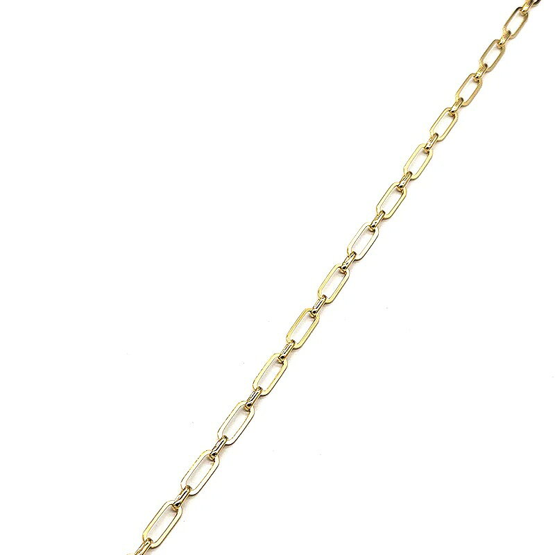 デザインチェーンです。 【サイズ】 太さ：約5mm 線径：約3mm 品番 T277 販売単位 10cm単位(切り売り) ※数量「1」の場合は「10センチ」、数量「2」の場合は「20センチ」が繋がった状態で発送します。 (チェーンの性質上、ご注文総数によっては複数に分かれた状態でお送りする場合がございます。) ご注意ください ※こちらの商品はメッキ加工に2〜3営業日お時間をいただく場合がございます。 ※金色メッキはロットによって色味が異なる場合がございます。 ※お使いのブラウザや画面設定により、商品のカラーが実際と異なって見える場合がございます。 使用用途 アクセサリーの製作、バッグの持ち手、衣装への縫い付け 等 チェーンについて こちらの商品は当店のグループ会社で独自にデザインされたチェーンです。 当店では個性的なチェーンパーツを多数取り扱っております。