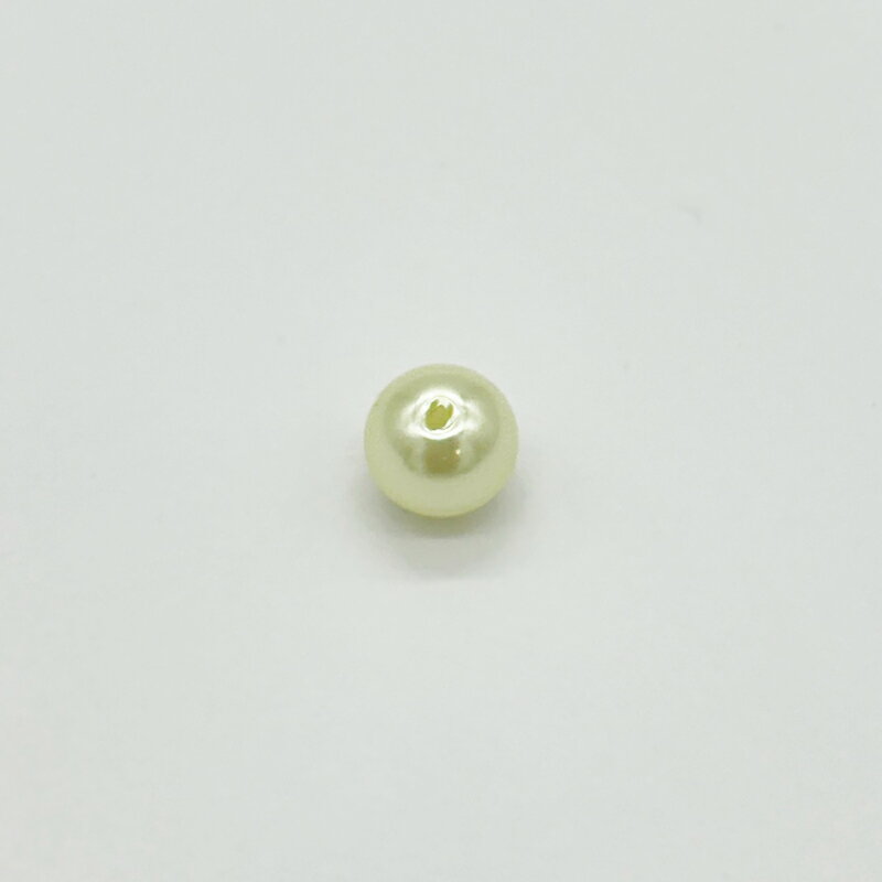 樹脂パール 通し穴 NO.563 B4732 1本 丸 ラウンド グリーン 緑 パール 軽い プラスチック製 樹脂 プラパール クラフト ハンドメイド ハンドメイドアクセサリー 国産