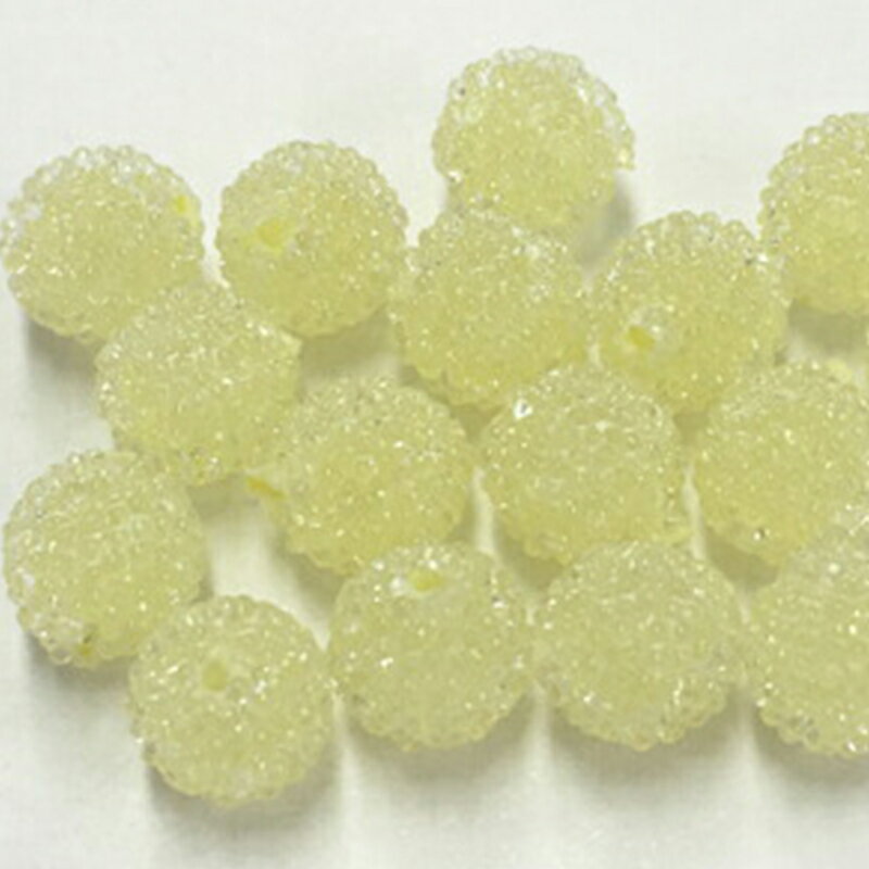 本製品はアクリルのビーズにガラスの微粒子をコーティングを施した まるでキャンディーみたいなビーズです。 4.5mm〜13.5mmまでの豊富なサイズな展開。 ※こすったりするとコーティングが剥がれますのでご注意ください。 ※生産ロットやサイズによる色ブレ、表面の仕上がりの違いが生じることはご了承ください。