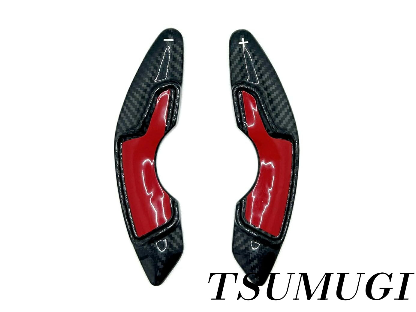 ★【適応車種】※形状、寸法にてご確認の上でご購入ください。レクサス NX300 NX300h NX200t 10系(2014年7月~) IS300h IS350 IS250 IS300 IS200t 30系(2013年5月~) RC 300h RC350 RC200t RC300(2020~) 10系(2014年10月~)★［カラー］黒　★[素材]カーボン　★[商品内容] パドルシフトカバー本体2P、両面テープ、脱脂紙　3Dデザインを採用し、操作性が格段に向上。鮮やかな色とアクティブな形状で運転をより楽しくするアイテムです。同時に保護を兼ね備えたパドルシフトカバー。両面テープで簡単に貼り付け、フィッティングもばっちり、加工必要がありません。★【適応車種】※形状、寸法にてご確認の上でご購入ください。レクサス NX300 NX300h NX200t 10系(2014年7月~) IS300h IS350 IS250 IS300 IS200t 30系(2013年5月~) RC 300h RC350 RC200t RC300(2020~) 10系(2014年10月~) ★［カラー］黒　★[素材]カーボン　★[商品内容] パドルシフトカバー本体2P、両面テープ、脱脂紙　 3Dデザインを採用し、操作性が格段に向上。 鮮やかな色とアクティブな形状で運転をより楽しくするアイテムです。同時に保護を兼ね備えたパドルシフトカバー。 両面テープで簡単に貼り付け、フィッティングもばっちり、加工必要がありません。