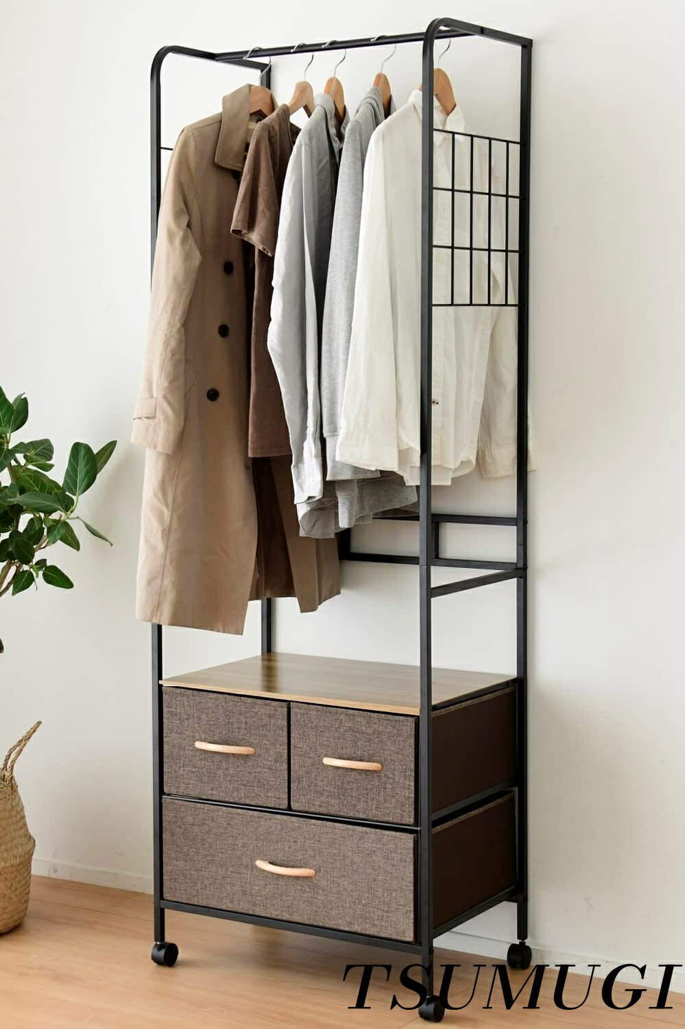 【まとめ買いで最大500円OFFクーポン!】【送料無料】ハンガーラック スリム (キャスター付き)  ...