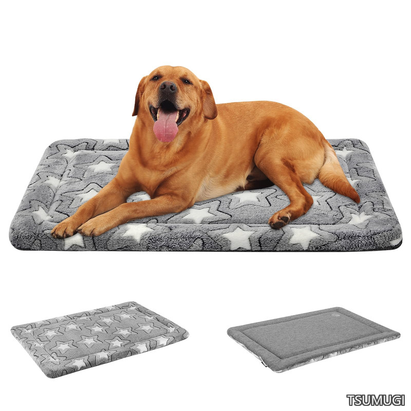 Rakuten - 【送料無料】犬 ベッド 猫 ベッド ペットクッション ペット マット リバーシブル 洗える ぐっすり眠る 通年使える 寒さ対策 暑さ対策 通気性いい 丁度いい厚さ 毛取りやすい 型崩れしない 中型犬 大型犬 XL グレー