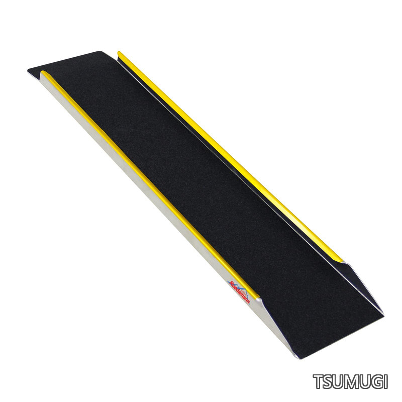 【送料無料】バイク スロープ 長さ120cm バイク ラダー 耐荷重300kg 軽量アルミラダー 幅広 滑り止め 四輪バギー 草刈り機 除雪機 農機具用ラダーレール ガレージ 倉庫 軽トラへの積み込み 1本
