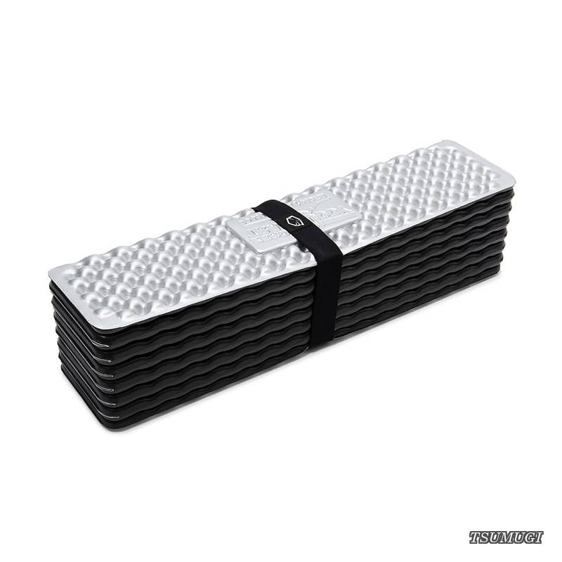 【送料無料】Buddy Sleeping Pad/軽く薄く傷みにくい、クローズドセル スリーピングパッド (ゴムバンド・スタッフサック付)