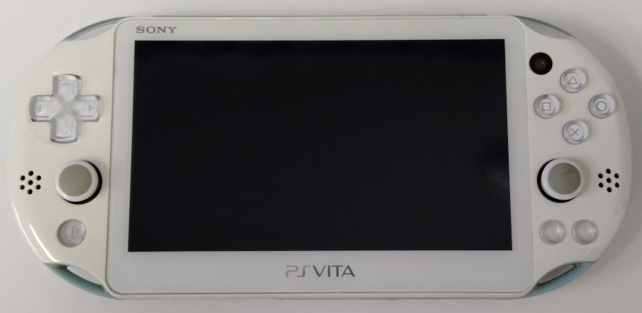 タイトル PlayStation Vita Wi-Fiモデル ライトブルー ホワイト PCH-2000ZA14 商品名PS Vita本体(本体のみ) 商品状態本体：可（側面のシールに傷みあり） 箱：無し 説明書：無し その他