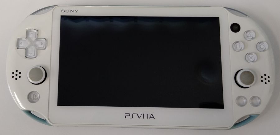 【中古】 PlayStation Vita Wi-Fiモデル ライトブルー/ホワイト PCH-2000ZA14＊PS Vita本体(本体のみ)