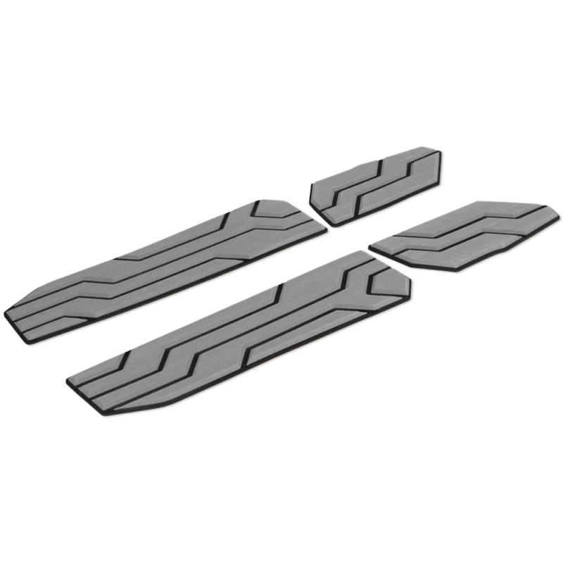(TAKEGAWA) ステップパッドセット(ダークグレー/ブラック) ADV160(KF54)用対象車両ADV160(KF54-1000001〜)ステップパッド：左右ステップ部分に貼り付けるパッドになります。前ステップ部、中央から後ろステップ部の2枚で左右4枚。パッド本体のEVA素材は汚れにくく、汚れても水で簡単に汚れが落ちる為、お手入れが簡単です。 注意事項　本製品は両面テープによる貼り付けになります。貼り付け時、必ず圧着を行う必要があります。　お手入れは、水をかけスポンジでこすることで、簡単に汚れが落ちます。汚れが酷い場合は、中性洗剤を使用し、洗浄することもできます。