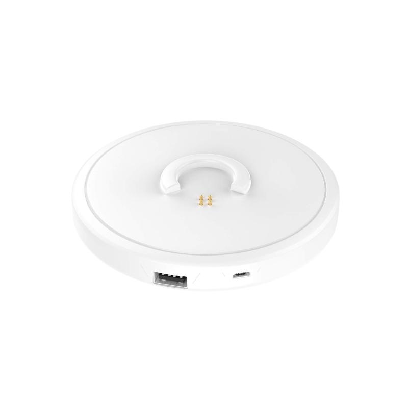 対応Bose Soundlink Revolve 充電スタンド、Soundlink Revolve/Revolve+/Revolve 2 Bluetooth 360 Speaker交換充電器 3.3 フィートのオーディオ用 USB ケーブル付き充電ドック (ホワイト)対応機種Bose SoundLink Revolve / Revolve+ / Revolve 2 に完全最適化された専用充電ケーブルです。もちろん充電機能だけでなく、PC等に接続してのデータ同期もスムーズに行えるため、普段使いからメンテナンスまでこれ一本で万全です。安定接続設計スピーカーの形状にピタリとフィットする専用設計を採用。ケーブルが緩んだり途中で外れたりする心配がなく、充電中も常に安定した接続をキープします。高速かつ安定充電PCやノートパソコン、MacなどのUSBポートに挿すだけでOK。高効率かつ安定した電力供給を実現し、充電の待ち時間を気にせずストレスフリーで楽しめます。安全保護機能万が一の電圧異常や過電流から大切な機器をしっかりガードする安全保護回路を搭載。スピーカーに余計な負担をかけず、故障や劣化の心配なく長期間安心して使い続けられます。持ち運びに便利コンパクトで軽量なため、ご自宅やオフィスのデスクはもちろん、車内や旅行先など場所を選ばず手軽に充電可能。いつでも好きな場所で音楽を楽しめる、利便性の高いアイテムです。商品リスト：Bose SoundLink Revolve / Revolve+ / Revolve 2 充電スタンド×1。