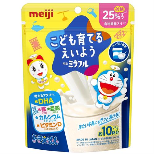 リニューアルに伴いパッケージ・内容等予告なく変更する場合がございます。予めご了承ください。 &nbsp; 商品名称 &nbsp;明治ミラフル　粉末飲料　ヨーグルト風味 内容量 75g 特徴 ◆幼児期（1歳頃-）の成長に重要な4つの栄養素（鉄・亜鉛・カルシウム・ビタミンD）と、アタマにとても大切なDHAを配合した牛乳に溶かして飲む粉末飲料です。 &nbsp; ◆砂糖25%オフですっきりおいしいヨーグルト風味。 &nbsp; ◆大さじすりきり1杯（約7.5g）を冷たい牛乳150mlに溶かすだけでサッと手軽に栄養を補給できます。 &nbsp; ●幼児期の成長に重要な栄養素（鉄・亜鉛・カルシウム・ビタミンD）と、幼児期のアタマにとても大切なDHAを配合し、更に現行品よりも砂糖を25％オフ。&nbsp;●食物繊維入り。 効能／効果 【栄養補給・健康維持】 ・幼児期の成長に不可欠な栄養素（鉄・亜鉛・カルシウム・ビタミンD）およびDHAを手軽にバランスよく補給できます。 （1杯で1日の不足分の1/2の鉄・亜鉛・カルシウムと、不足しがちなビタミンDを補うことができます） ※本品は一般食品（栄養調整食品）です。 召し上がり方 &nbsp;冷たい牛乳150mlに、本品を大さじすりきり1杯（約7.5g）を入れてよく混ぜて溶かしてお飲みください。 ※牛乳の量は、お好みに応じて調整してください。 栄養成分表示等 カロリー:1杯分（7.5g）当たり：29kcal栄養成分:1杯分（7.5g）当たり：エネルギー 29kcal、たんぱく質 0.03g、脂質 0.11g、炭水化物 7.1g（糖質 6.6g、食物繊維 0.30-0.75g）、食塩相当量 0.014g、亜鉛 0.2mg、カルシウム 70mg、鉄 1.75mg、ビタミンC 25mg、ビタミンD 1.24&mu;g、DHA 18mg、ショ糖 3.4gアレルギー物質:乳成分 材質・原材料・成分 砂糖、デキストリン、難消化性デキストリン、DHA含有精製魚油パウダー、酵母／炭酸Ca、酸味料、V.C、香料、増粘剤（プルラン）、着色料（カラメル、クチナシ）、ピロリン酸第二鉄、V.D、（一部に乳成分を含む） 区分 健康食品 保管及び取扱い上の注意（免責） ●開封後はホコリや髪の毛が入らないようチャックをしっかりと閉め、直射日光や高温多湿の場所を避けて保管し、なるべく早めにお召し上がりください。&nbsp;●直射日光および高温多湿の場所を避けて保存してください。◆本品記載の使用法・使用上の注意をよくお読みの上ご使用下さい。 注意事項 ●あけくちや袋のはしで手を切るなどのケガをしないようにご注意ください。&nbsp;●開封後はホコリや髪の毛が入らないようチャックをしっかりと閉め、直射日光や高温多湿の場所を避けて保管し、なるべく早めにお召し上がりください。 ●濡れたスプーンを袋の中に入れないでください。粉が固まることがあります。 ●魚由来の原材料を一部に使用しております。使用している原材料の性質上、特有の匂い・味がする場合がありますが、品質には問題ありません。 ●製品の粒の色にばらつきが見られることがあります。これは原材料の一部で品質には問題ありません。 ●チャックに粉が付着しますと閉めづらくなりますので、軽くたたいて粉を落としてください。◆本品記載の使用法・使用上の注意をよくお読みの上ご使用下さい。 発売元 明治 お問合せ先 株式会社明治　 〒104-0031　東京都中央区京橋2-2-1 お客様相談センター　0120-358-369 受付時間　10：00-16：00（土・日・祝日を除く） 広告文責 株式会社ツルハグループマーチャンダイジングカスタマーセンター　047-409-4023 JANコード：4902705131316