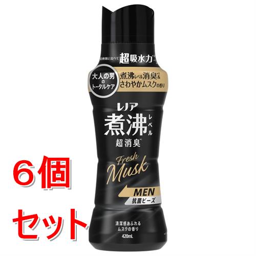 リニューアルに伴いパッケージ・内容等予告なく変更する場合がございます。予めご了承ください。 &nbsp; 商品名称 レノア煮沸レベル消臭抗菌ビーズMEN清潔感あふれるムスクの香り本体420ml 内容量 420ml&times;6 特徴 ◆煮沸レベル消臭※1 ＆さわやかムスクの香り　◆大人の男のトータルケア柔軟剤と比べて超吸水力*2 ◆スポーツの汗さらっと吸収※2◆大人の汗臭・体臭 煮沸レベルの消臭力※1◆衣類が消臭フィルターにエリそでの黄ばみブロック※3 まで衣類の抗菌もお洗濯のはじめに入れるだけ！◆縦型・ドラム式 どちらでもOK◆※1 洗濯後・部屋干しにて検証 ※2 当社柔軟剤比。複数回洗濯後。 ※3 皮脂を再現した成分と綿の生地の模擬実験にて検証 原材料・成分 安定化剤、香料、消臭剤、抗菌剤 区分 日用品雑貨/洗濯用洗剤・柔軟剤/原産国:中国/ 保管及び取扱い上の注意（免責） ◆香りの感じ方には個人差があります。◆使用量の目安を参考に、周囲の方にもご配慮の上、お使い下さい。◆食べ物ではありません。◆子供や認知症の方の手の届く所に置かない。◆用途外に使用しない。◆柔軟剤投入口や自動投入洗濯機のタンクに入れると、故障の原因となりますので、ビーズは必ず洗濯槽に入れてください。◆高温、および直射日光などをさけて保管する。万が一、溶け残った場合は、水でよく洗い流してください。◆まれに、シミなどができてしまった場合、中性洗剤などでよく洗い流してください。◆応急処置：万が一、飲み込んだ場合は水を飲ませる、又、目に入った場合はこすらずに水でよく洗う等応急処置をし、医師に相談する。◆本品記載の使用法・使用上の注意をよくお読みの上ご使用下さい。 注意事項 ◆お洗濯のはじめに入れるだけ！1 洗濯槽にビーズを直接入れるだけ。2 洗剤や柔軟剤をいつも通り入れる。◆空気を含んだビーズだからよく溶ける。「すすぎ1回」で消臭もっと長続き！溶け残りも心配なし！◆おしゃれ着コースやドライコースでお使いの場合、製品を溶かしてから、衣類を入れてください。◆自動投入洗濯機の場合も、ビーズは必ず洗濯槽へ投入してください。自動投入洗濯機に：ビーズを柔軟剤にプラスで消臭長続き！上記は目安ですので、お好みの香りの強さになるように、量を調節できます。◆本品記載の使用法・使用上の注意をよくお読みの上ご使用下さい。 お問合せ先 P&amp;Gジャパン合同会社0120-021321祝日・年末年始を除く月-金の9:15-17:00 広告文責 株式会社ツルハグループマーチャンダイジングカスタマーセンター　047-409-4023 JANコード：4987176301291