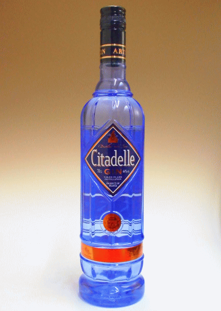 シタデル・ジン　44度　700ml　正規輸入品