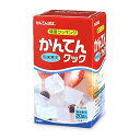 粉末だから使いやすい！裏ごし不要！ スティックタイプの便利な粉末寒天です。 粉末寒天のロングセラー。火にかけて煮溶かすタイプです。 デザートからお惣菜まで、何にでも使える便利な寒天。 1袋（4g）で約500mlの寒天ゼリーが作れます。4gは角寒天約1本分です。 寒天は食物繊維を多く含む食材です。 さらに、無味無臭でノーカロリーなので、いろいろなお料理にアレンジしやすく、 毎日の食生活に食物繊維をプラスします。 　お召し上がり方 1. 水約500mlとかんてんクック1本（4g）を火にかけ、2分ほど沸騰させ煮溶かします。 2. 火を止め、砂糖・牛乳・果汁などでお好みの味付けをします。 3. 型に流し、フルーツなどを入れ、冷蔵庫で冷やし固めます。 酸味の強い食品や果汁を一緒に煮立てますと、やわらかいペースト状の寒天ゼリーができます。 【使い方いろいろ】 　・お茶やコーヒーなどのお飲み物に。（コップ1杯(200ml)に1g(大さじ1/2杯)が目安） 　・料理のとろみづけに。 　・ご飯に。(米3号に2g(スティック半分)が目安） ■内容量 80g （4g×20袋） ■原材料名 海藻（紅藻類） ■賞味期限 製造日より3年 　※実際にお届けする商品の賞味期間は、在庫状況により短くなります。何卒ご了承ください。 ■保存方法 高温多湿の場所を避け常温で保存してください。 ■製造者 伊那食品工業株式会社 伊那食品工業（かんてんぱぱ） 商品ラインナップはこちらから