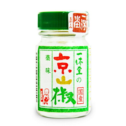 明治25年から続く味。手作りで作られた、京都の薬味。 伝統を守り続ける一休堂の山椒粉。 国産の最高級の原材料を使用。ピリッと辛く爽やかな香り。 昔から多くの人に親しまれ　香りの持続性は抜群です。鰻料理、お汁、湯豆腐などにも最適です。 ■名称 山椒粉 ■原材料名 山椒粉 ■内容量 8g ■保存方法 直射日光、高温多湿を避けて保存してください。 ■賞味期限 製造日より7ヶ月 ※実際にお届けする商品の賞味期間は、在庫状況により短くなりますので何卒ご了承ください。 ■製造者 株式会社一休堂 一休堂のその他の商品はこちらから