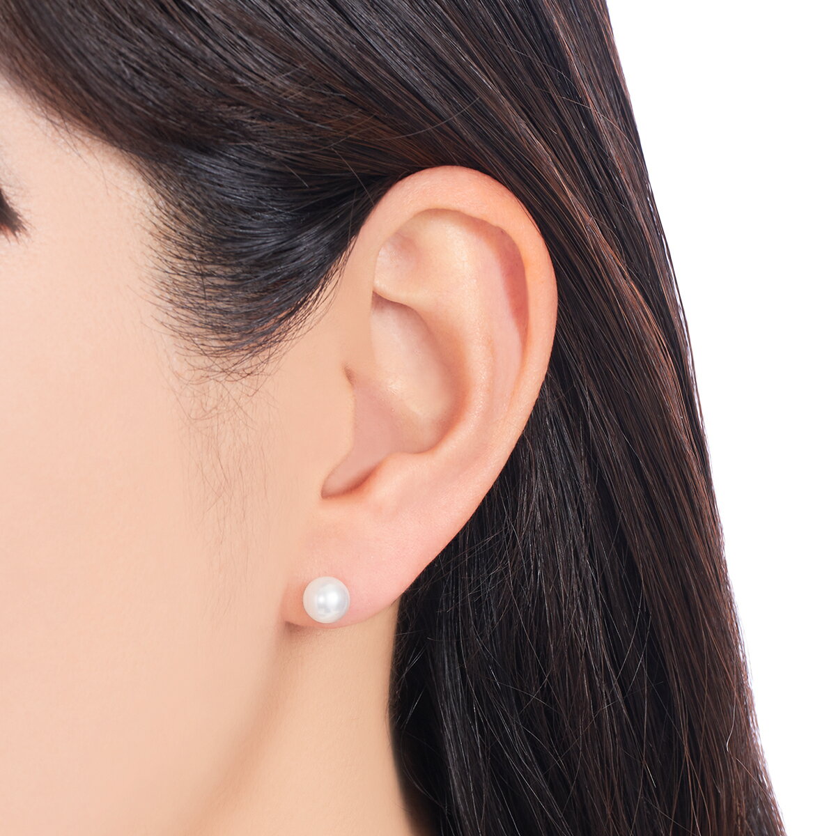 プラチナアコヤ真珠ピアス（6.5mm）