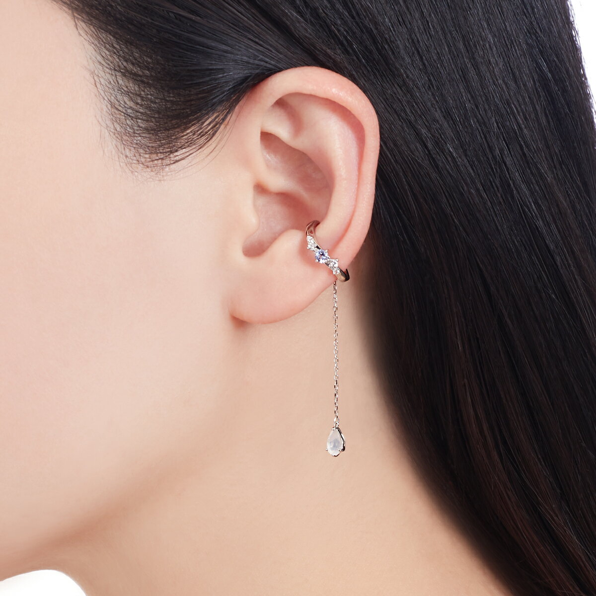 【SALE】 K10ホワイトゴールドタンザナイトイヤーカフ（片側）