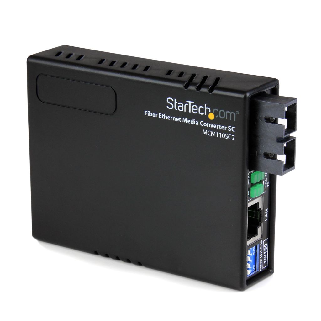 StarTech.com [MCM110SC2] 光メディアコンバーター/イーサネット(10/100 Mbps)-光ファイバー(100BASEーFX)/マルチモード SC/最大2km