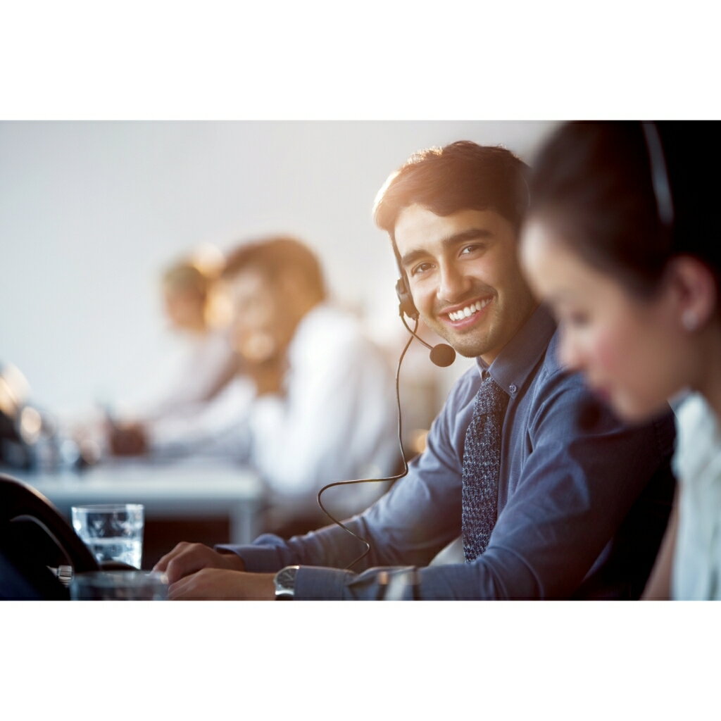 APC [WOE1YR-AC-04] 翌営業日オンサイトサービス1年(AP7516/AP7567/AP7569/AP7599/AP7802J/AP7802BJ/AP..