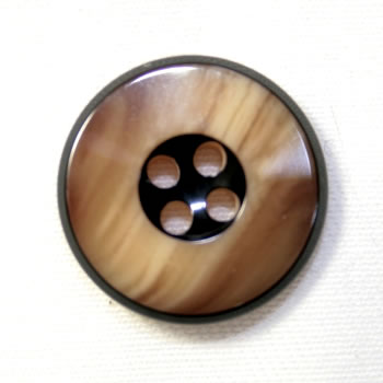 【スーツボタン専門店】高級スーツ