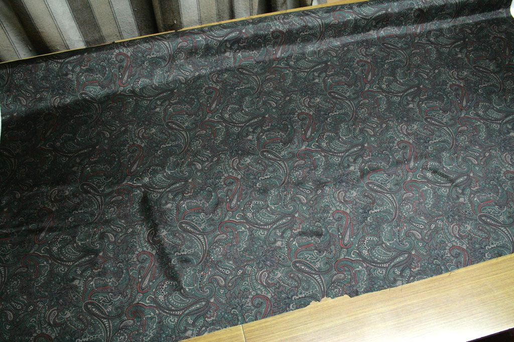 【高級オーダー専門店】7828Mペズリープリント裏地color.13(グリーン系)国内生産 老舗テーラーが使う高級スーツ用裏地 ハリコシ滑りが違います 3