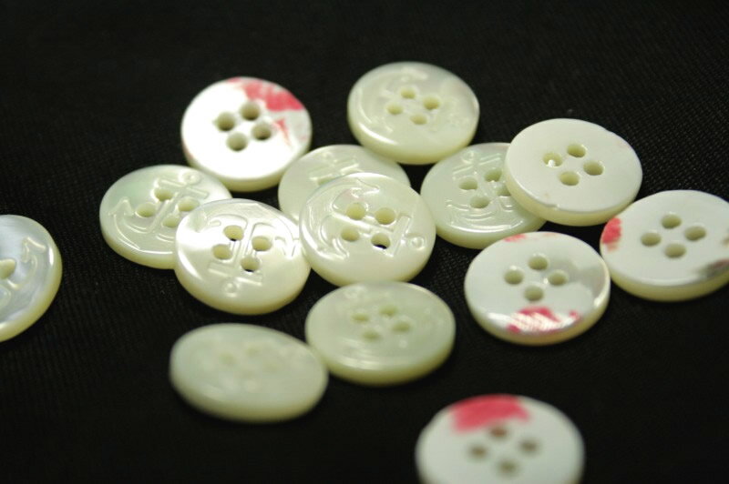 【スーツボタン専門店】イカリ柄高瀬貝ボタン 13mm[1個から販売]老舗テーラー御用達スーツボタン専門店の高級シェルボタン