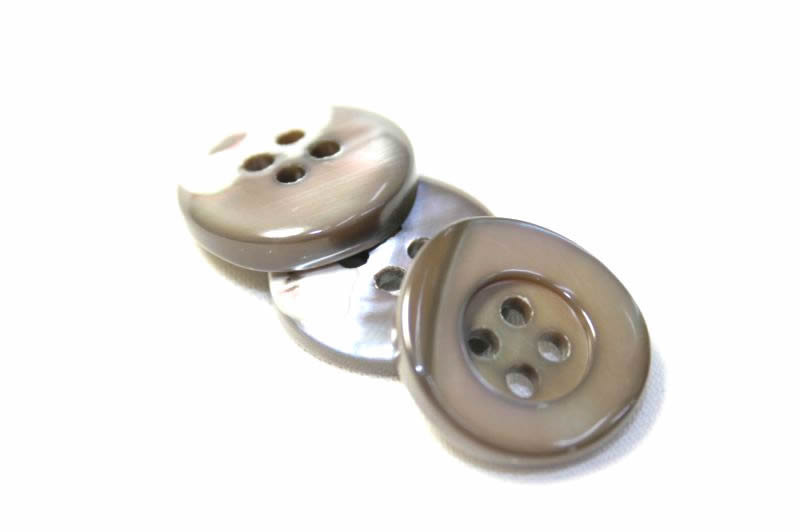 【スーツボタン専門店】【染色】高瀬貝ボタン(color.1)15mm 紳士服スーツジャケットの袖口・袖ボタンに[1個から販売]老舗テーラー御用達スーツボタン専門店の高級シェルボタン 2