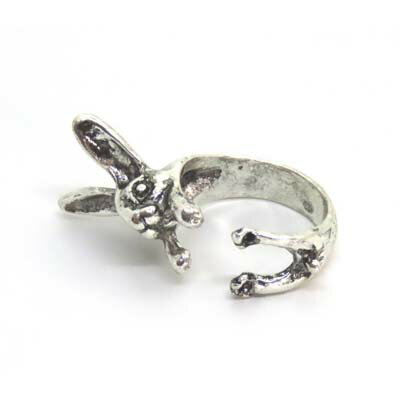 ウサギ　指輪　リング　リアル　ペット　グッズ　兎年　兎