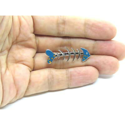 魚の骨　ブローチ　魚　グッズ　サカナ　釣り　猫　ネコ