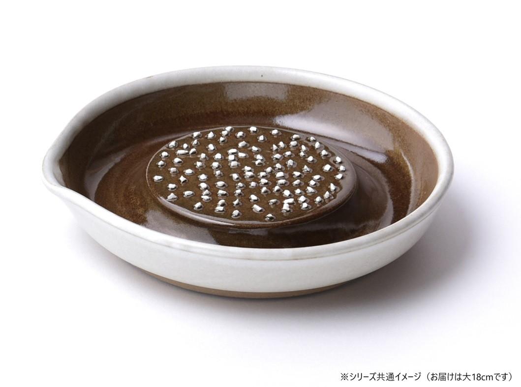 【送料無料】元重製陶所 もとしげ おろし器 白マット 大（18cm）