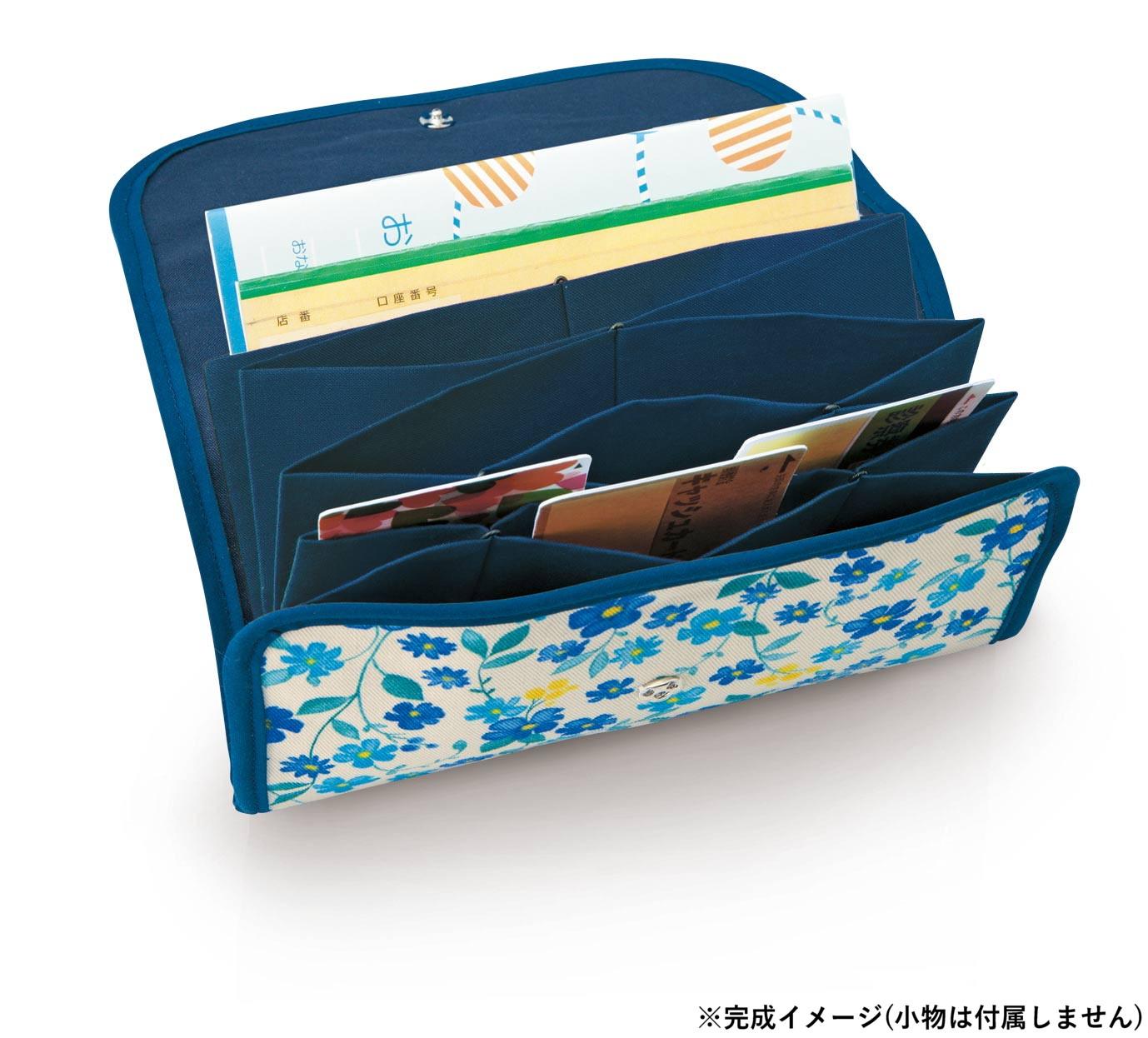 【送料無料】タカギ繊維 じゃばら多機能ポーチキット JC-4