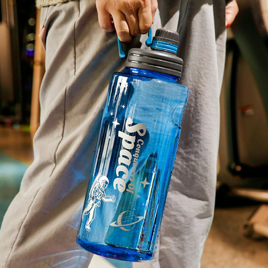 水筒 ウォーターボトル 大容量 1500ml 目盛り付き BPAフリー 漏れ防止 スポーツウォーターボトル お茶漉付き ドリンクウォーターボトル 人 子ども アウトドア スポーツ 登山用 キャンプ ランニング ジム ハイキング 自転車