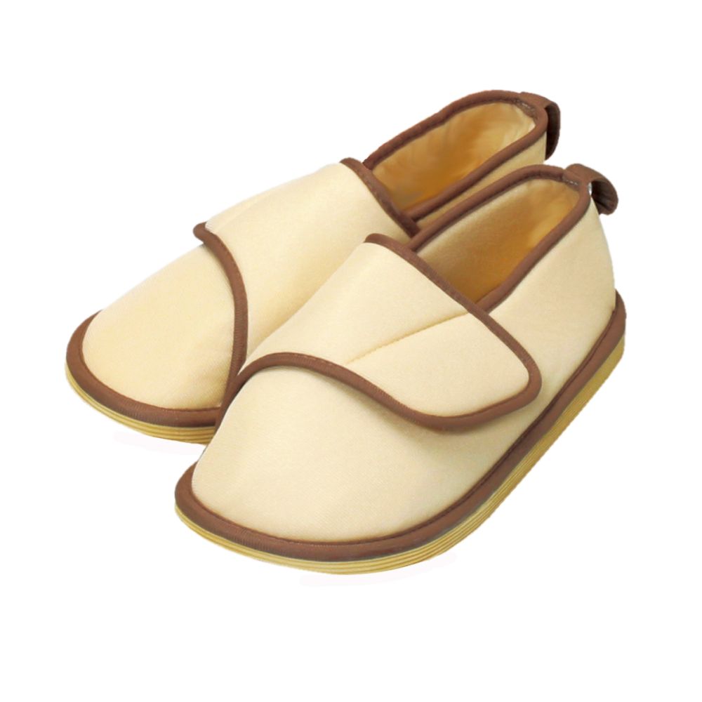 ★ポイント最大16倍★【全国配送可】-転倒予防シューズ つま先つき ベージュ 3L 竹虎 型番 091186 　JAN 4958995911862 aso 7-1345-15 ●お取寄品　納期約 6営業日-【医療・研究機器】