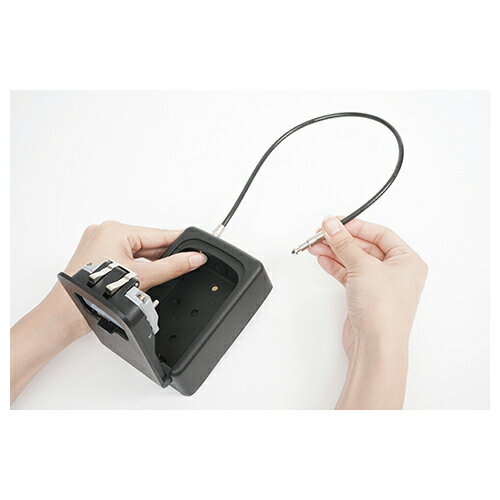 ★ポイント最大16倍★【教育施設様限定商品】-ed 195418 キー保管ボックス 吊り下げワイヤーフックタイプ メーカー名 カール事務器 CKB-S03-K-【教育・福祉】