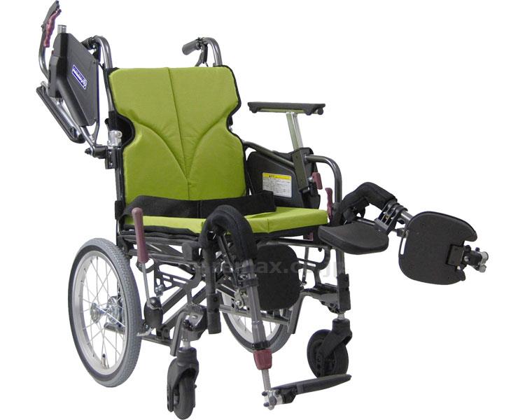 【病院専用商品】 ● モダンC　KMD-C16-40-EL-H A10_赤チェック●メーカー名 カワムラサイクル●商品説明 ・フットサポートの工具レス高さ調整、伸縮式ブレーキ棒を標準装備。・レバーを回すだけ工具なしで高さ調整できます。・エレベーティング仕様：脚部角度が調節できます。●商品仕様 ●サイズ／全幅51.5・53.5・55.5×全長104.5×全高93.5cm、座面：幅38・40・42×奥行40cm、前座高：45cm●車輪サイズ／前輪6×後輪16インチ●重さ／17.6kg●材質／フレーム：アルミ、シート：ポリエステルまたはビニールレザー●最大使用者体重／100kg●標準機能／折りたたみ、背折れ、フットレスト高さ調整、介助ブレーキ、クッション、伸縮式ブレーキ棒（10cm延長可能）、ひじ掛け跳ね上げ、ひじ掛け高さ調整（5段階）、エレベーティング、背張り調整シート、エアータイヤ●JAN 4514133713677● 歩行関連　車いす 介助式介護　病院　クリニック　診療所　グループホーム　訪問看護　訪問介助　介助　居宅　施設　福祉　インボイス対応　適格請求書 ★お見積りはこちらから★★月島堂はインボイス対応済！インボイスのご請求書、領収書をご発行可能です。★業界最安値に挑戦！専門店ならではの納得価格。★創業25年の信頼と実績！★多くのお客様に選ばれ、累積受注件数35000件突破！★月島堂は90％以上のお客様にご納得いただいております。★お気軽にお見積もりご依頼下さい★お見積りはこちらから★