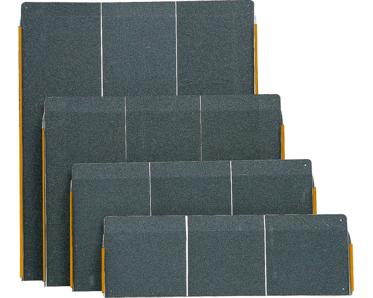 ★ポイント最大16倍★【全国配送可】-ポータブルスロープ　エッジ付1枚板 PEK040　40cm イーストアイ　JA..