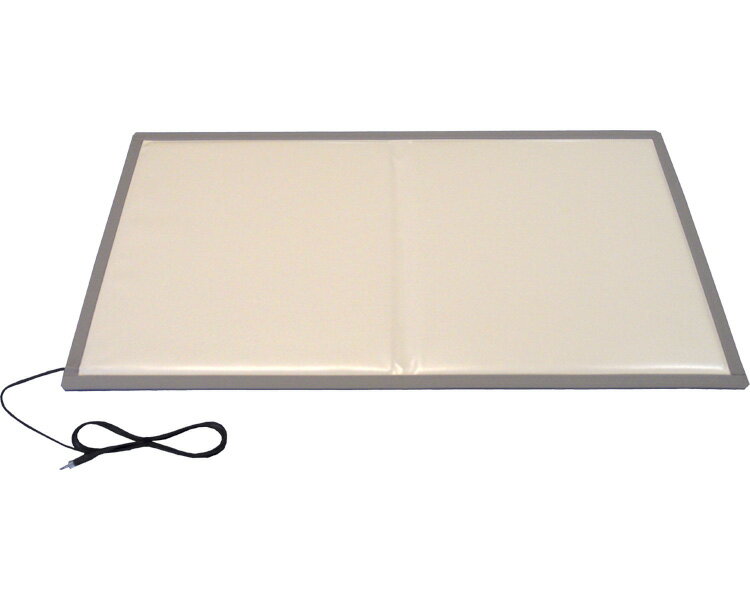 【病院専用商品】 ● ふむナールLW　S1 00127A7B06　適用プラグ(18)●メーカー名 トクソー技研●商品説明 ・ベッドサイドの床、部屋の出口や玄関口に。マットを踏むと介護者にお知らせします。・折りたたみタイプで、持ち運びや保管に便利！・防水構造で水洗いOK。・設置はとてもカンタン！※「標準2P」以外のナースコールプラグ形状の場合は、価格が変わる場合がございます。お問い合わせください。※ふむナールLWとナースコール分配器のセットです。※在宅タイプとは異なります。●商品仕様 ●サイズ／離床センサーふむナールLW：幅50×長さ90×厚さ0.5cm●重さ／1.5kg●材質／塩化ビニール●防水加工●一方向●ナースコール連動●JAN 4560346571368● 日常生活　報知装置 ナースコール連動介護　病院　クリニック　診療所　グループホーム　訪問看護　訪問介助　介助　居宅　施設　福祉　インボイス対応　適格請求書 ★お見積りはこちらから★ kt更新日 2025/10/16★月島堂はインボイス対応済！インボイスのご請求書、領収書をご発行可能です。★業界最安値に挑戦！専門店ならではの納得価格。★創業25年の信頼と実績！★多くのお客様に選ばれ、累積受注件数35000件突破！★月島堂は90％以上のお客様にご納得いただいております。★お気軽にお見積もりご依頼下さい★お見積りはこちらから★