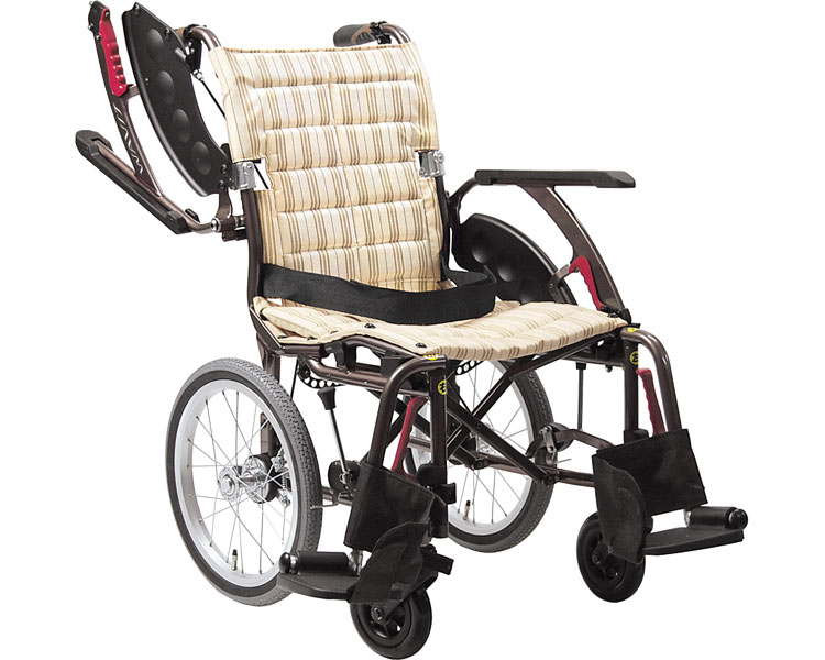 ★ポイント最大16倍★【全国配送可】-ウェイビット+　WAP16-42A エアタイヤ仕様　No.95 カワムラサイクル　JAN 4514133042579 kt318953 取寄品 歩行関連 車いす 介助式-【介護福祉用具】