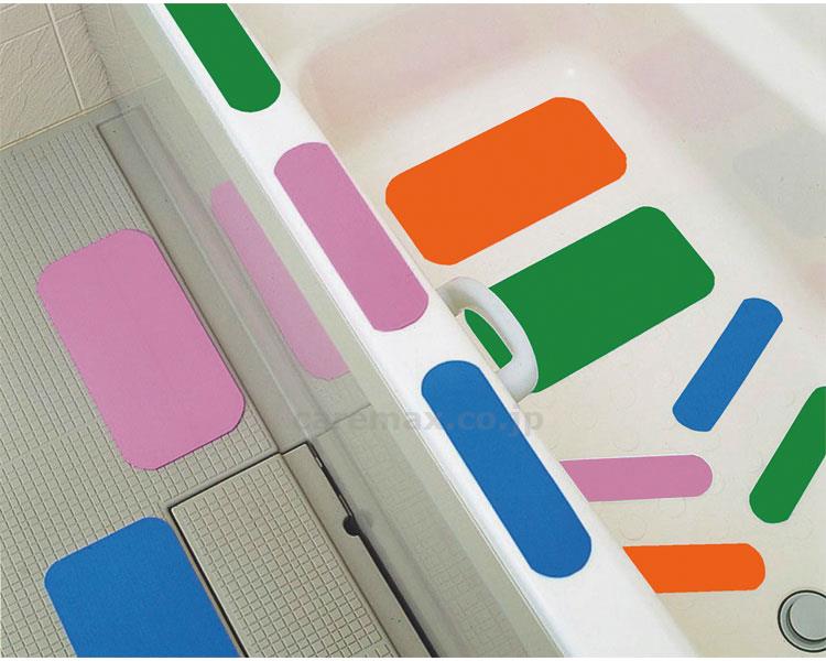 【病院専用商品】 ● オ風呂ピタットシート　1号 12枚入　オレンジ●メーカー名 ケアメディックス●商品説明 ・すべる危険性のある場所を的確対処！踏み場＆手をかけるところに。・浴槽や洗い場に直接固定する粘着式の滑り止めシートです。・使用する場所に合わせてハサミで自由にカットでき、ジャストな大きさで使えます。・浴槽や洗い場は大変すべりやすい場所です。お風呂ピタットシートは浴室での安全性を高め、快適な入浴ライフを楽しんでいただくためのすべり止めシートです。※一度剥がしたシートは再利用できません。新しいシートに交換してお使いください。※貼り付けた後6時間以上放置してからご使用ください。※細かいタイルや凹凸のある場所には●商品仕様 ●サイズ／幅5×長さ20×厚さ0.2cm●重さ（1袋当たり）／約0.12kg●材質／本体：EVA発泡体、粘着剤：アクリル系粘着剤●使用場所／浴槽内、洗い場●生産国／日本●20●JAN 4958519401343● 入浴関連　バスマット・バスシート すべり止めシート介護　病院　クリニック　診療所　グループホーム　訪問看護　訪問介助　介助　居宅　施設　福祉　インボイス対応　適格請求書　備蓄米 ★お見積りはこちらから★ kt更新日 2025/06/05★月島堂はインボイス対応済！インボイスのご請求書、領収書をご発行可能です。★業界最安値に挑戦！専門店ならではの納得価格。★創業25年の信頼と実績！★多くのお客様に選ばれ、累積受注件数35000件突破！★月島堂は90％以上のお客様にご納得いただいております。★お気軽にお見積もりご依頼下さい★お見積りはこちらから★