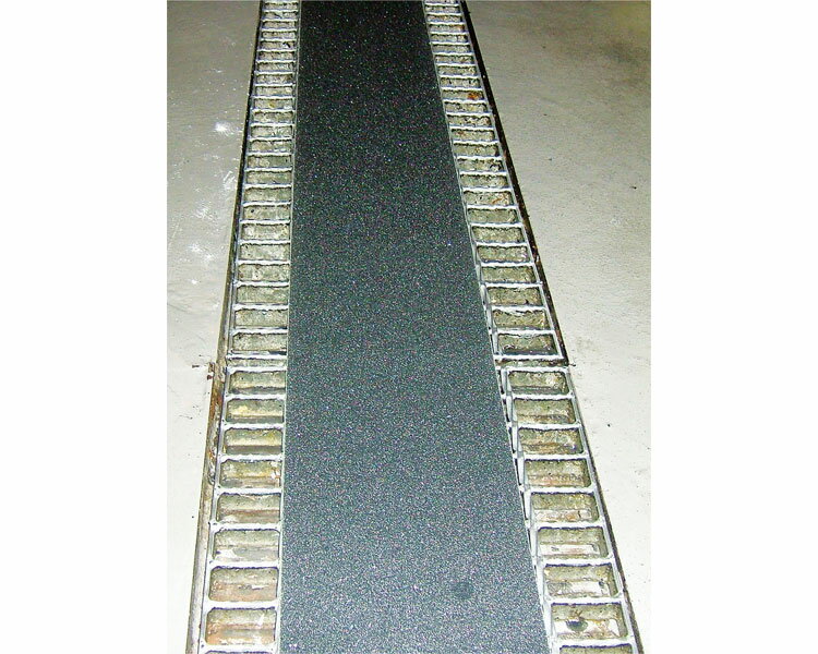 ★ポイント最大16倍★【全国配送可】-アンチスリップ　トラクションパッド　6枚入 ASRA006-50BK　ブラック ルドローコンポジットコーポレーション　JAN kt388993 取寄品 医療・施設 医療・施設のその他 その他(医療・施設のその他)-【介護福祉用具】