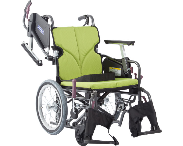 ★ポイント最大16倍★【全国配送可】-モダンC　KMD-C16-40-LO No.85_若葉色 カワムラサイクル　JAN 4514133508259 kt395268 取寄品 歩行関連 車いす 介助式-【介護福祉用具】