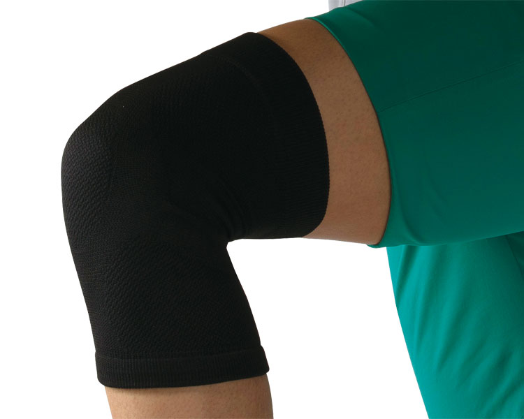 ★ポイント最大16倍★【全国配送可】-アスメディサポーター ちゃんとしめる ひざ 108359 スリーブ M 1枚入 D&M JAN 4985972108359 kt398704 取寄品 衣類 サポーター その他(サポーター)-【介護福祉用具】