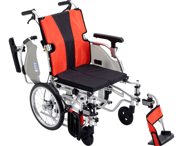 ★ポイント最大16倍★【全国配送可】-アルミ介助車いす　MYU5-16 座幅40　レッド（A17A18） ミキ　JAN 4536697116671 kt408096 取寄品 歩行関連 車いす 介助式-【介護福祉用具】