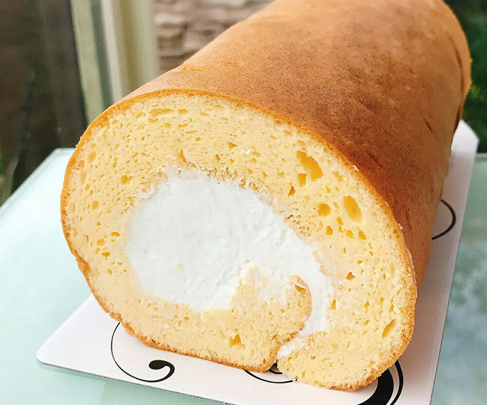 低糖質プレーンロール ロールケーキ 低糖質スイーツ 低糖質 グルテンフリー 美味しい リッチ 嬉しい 喜ぶ クリスマス 母の日 誕生日のサムネイル