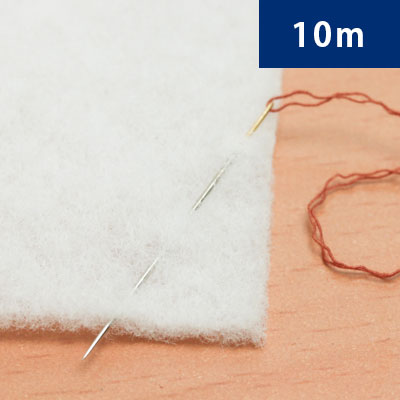 サイズ：巾100cm　厚さ4mm　×10m 目付120g/m2素材：ポリエステル100％シリコン加工綿使用のため針の滑りが非常に良い。綿延び防止の特殊加工を施しているため張りとコシのあるキルト綿です。お得な10m巻※ゆうパケット配送不可。