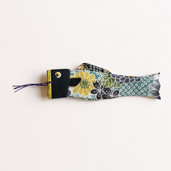 ちりめんパーツ 立体 鯉のぼり 黒│つくる楽しみ