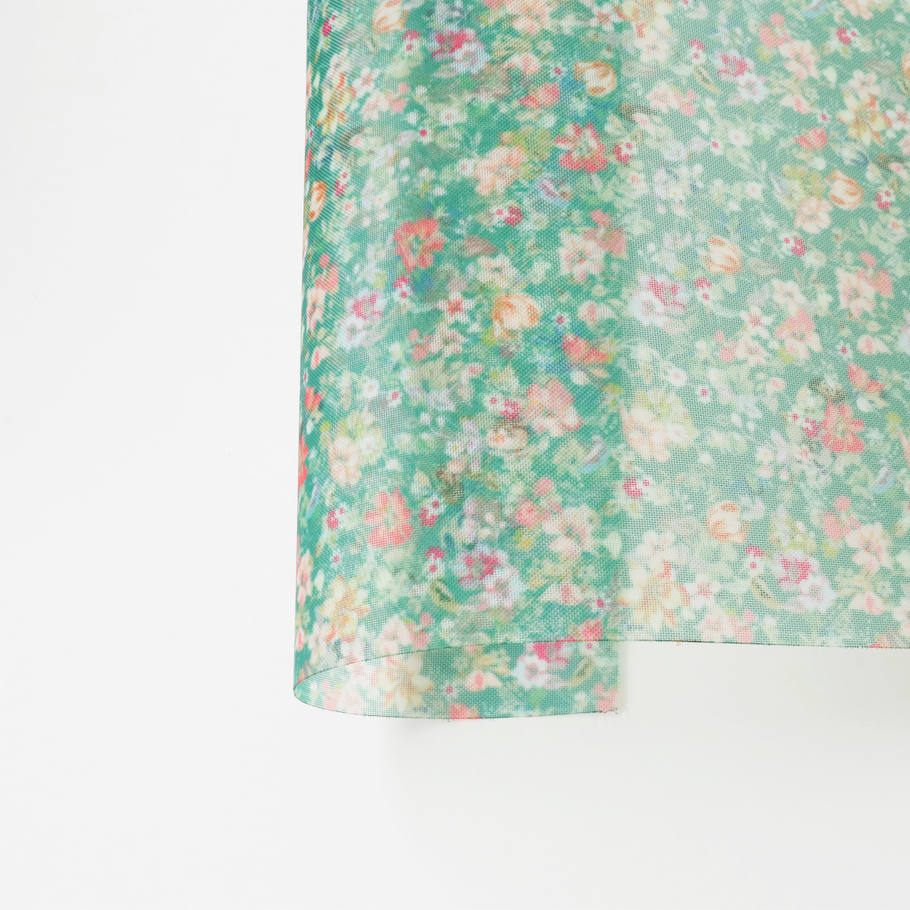 生地 ナイロン 転写チュール 緑 小花柄 巾約68cm （最低単位30cm～10cm単位の切売り）