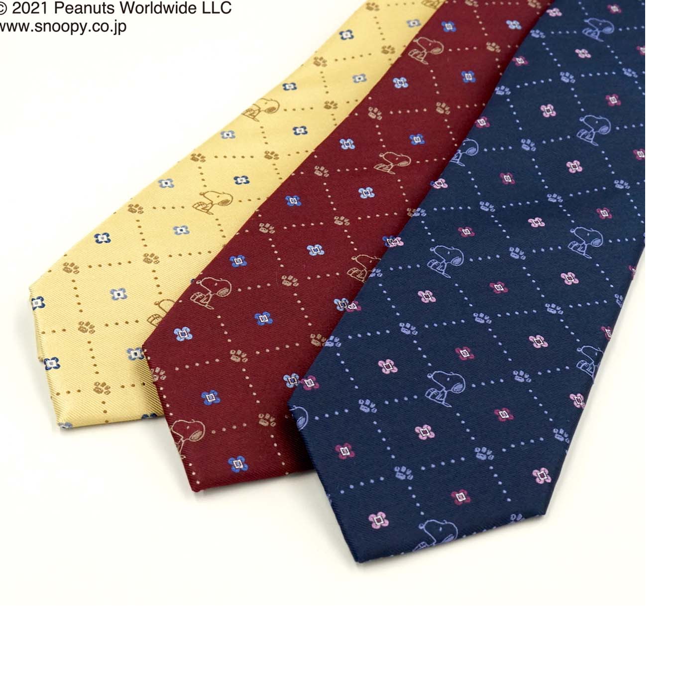 シルク ピーナッツ／スヌーピー （スヌーピー：花小紋チェック柄）ネイビー ワイン イエロープレゼント ギフト Peanuts necktie オススメ シルク100% ブランドネクタイ ネクタイブランド 送料無料敬老の日　キャラクター　ビジネス　フレッシャーズ　スヌーピー